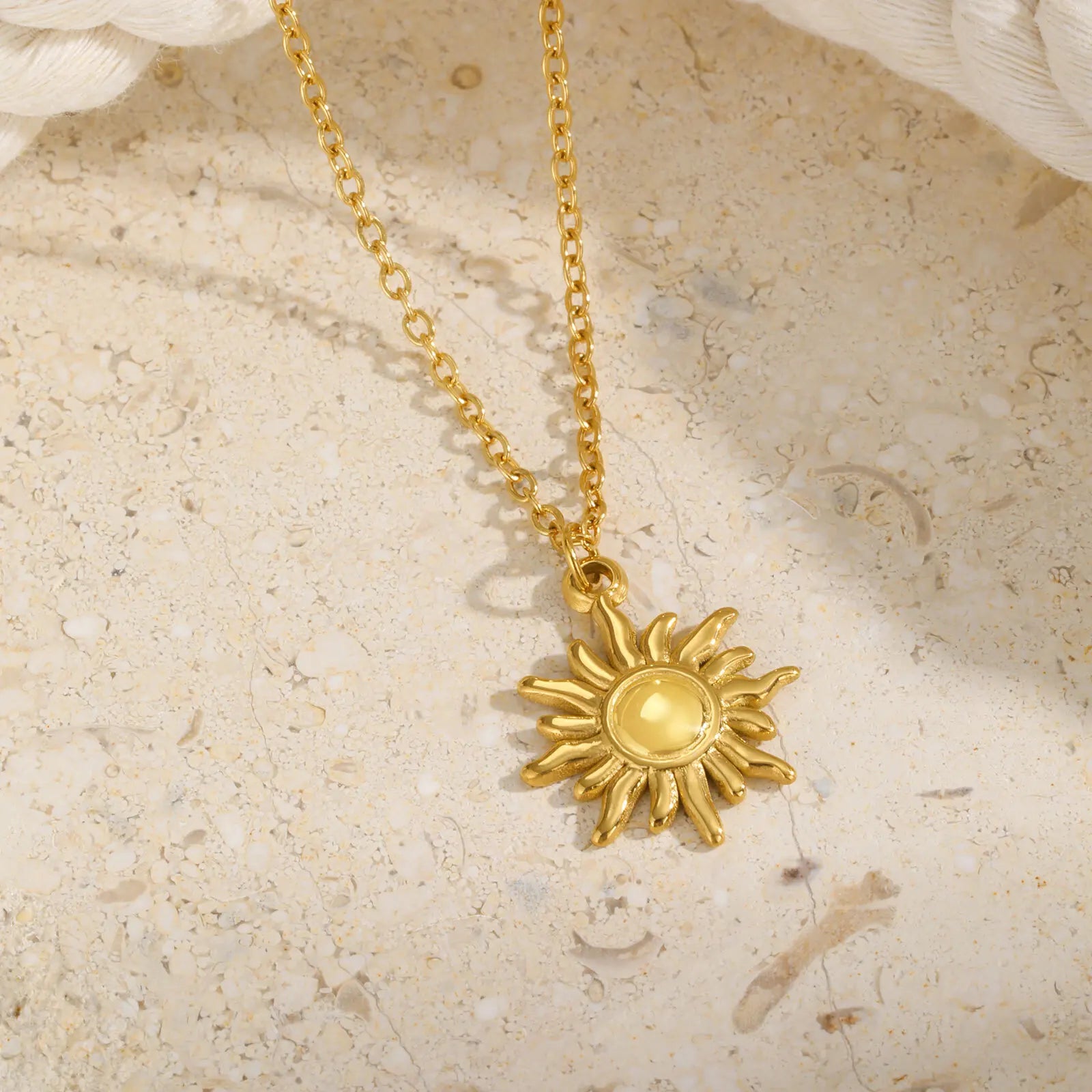 Vnox Gold Plated Shining Sunflower Necklace For Women,Stainless Steel  Aesthetic Jewelry,Fashion Sun Pendent Necklace Girls Gift