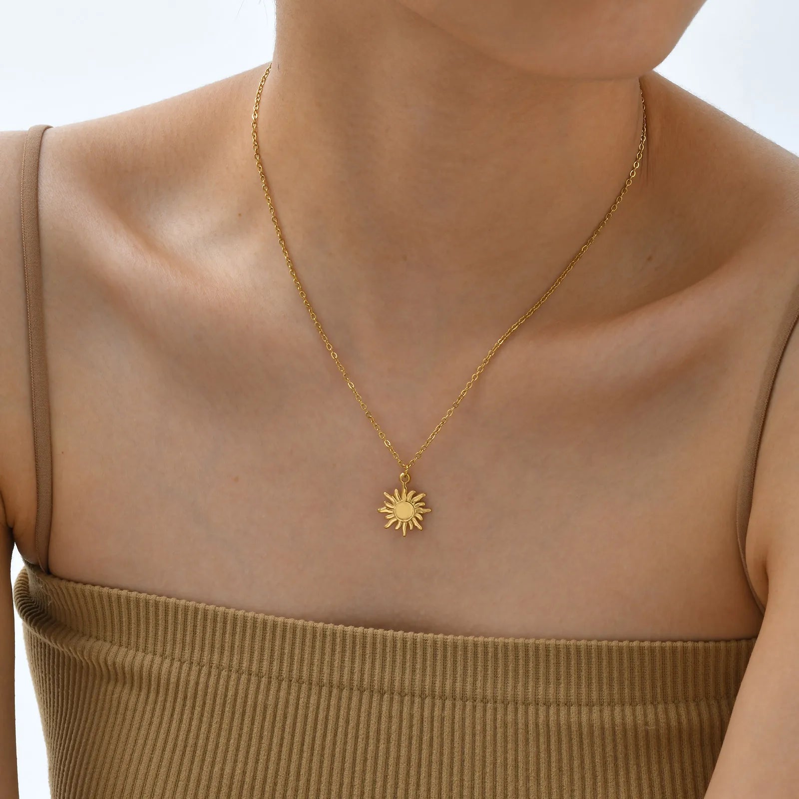 Vnox Gold Plated Shining Sunflower Necklace For Women,Stainless Steel  Aesthetic Jewelry,Fashion Sun Pendent Necklace Girls Gift