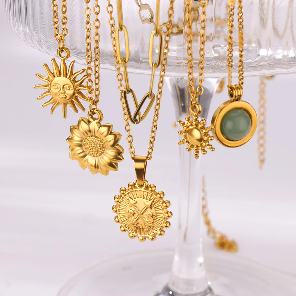 Stainless Steel Geometric Necklace For Women Fashion Sun Sunflower Pendant Clavicle Chain Aesthetic Jewelry Accessories Femme